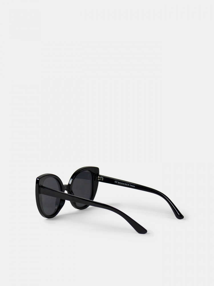 Særlig Seaport Lade være med Re:Designed by Dixie Cassia Sunglasses, Black - Saffiano